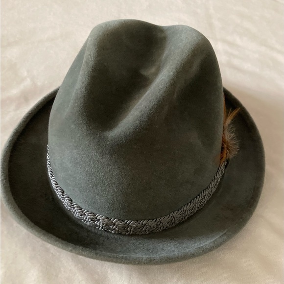 Gray velour vintage Stetson Sovereign Fedora Hat, like-new condition. - Picture 3 of 16